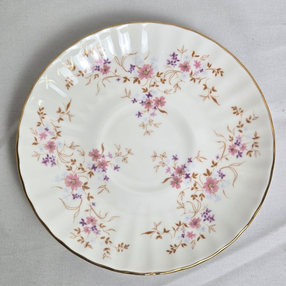 Dutchess Saucer Bone China Spinney Floral Pattern 354 Gold Gilt Trim England Vtg